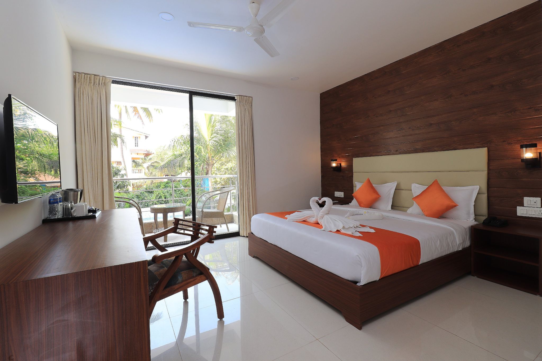 Miranda Beach Resort Executive Premium Room with City View 3