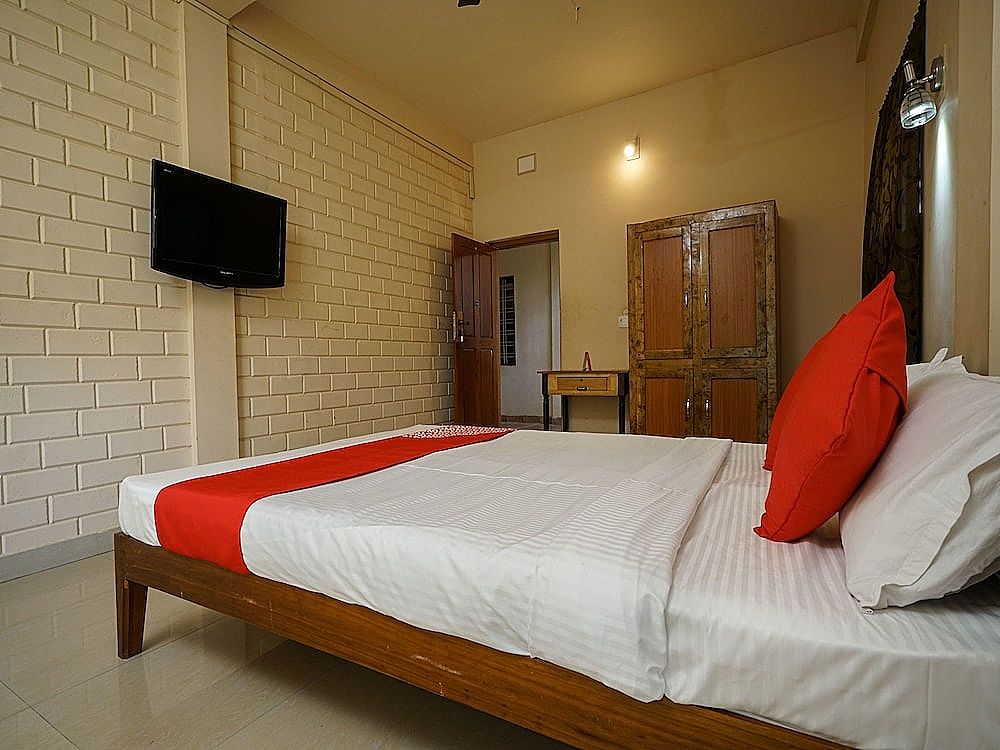 OYO 13684 Kerala for Rest Inn Double or Twin Room 3