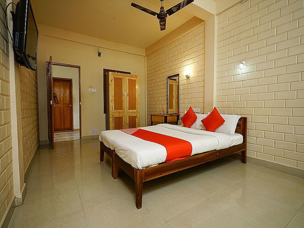 OYO 13684 Kerala for Rest Inn Double or Twin Room 4
