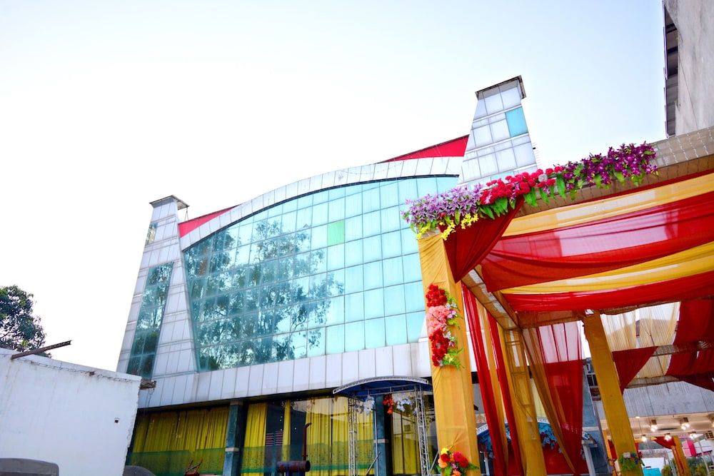 undefined Hotel Lee Kingston 6