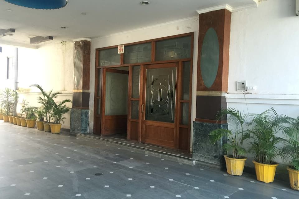 undefined Hotel Lee Kingston 3