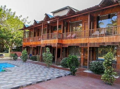 undefined Holiday N Holiday Beach Resort