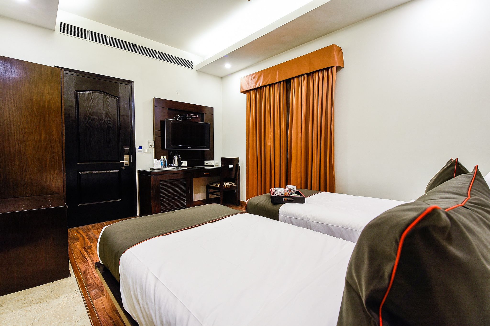 Hotel O Venkata Sai Sadan Mathrusree Nagar Classic 12