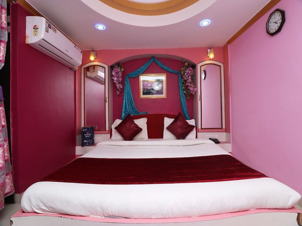 undefined OYO 22675 Hotel Prateek 6