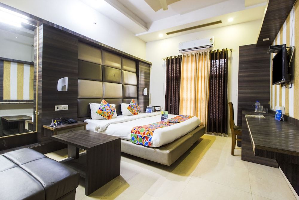 undefined FabExpress SBG Inn 2