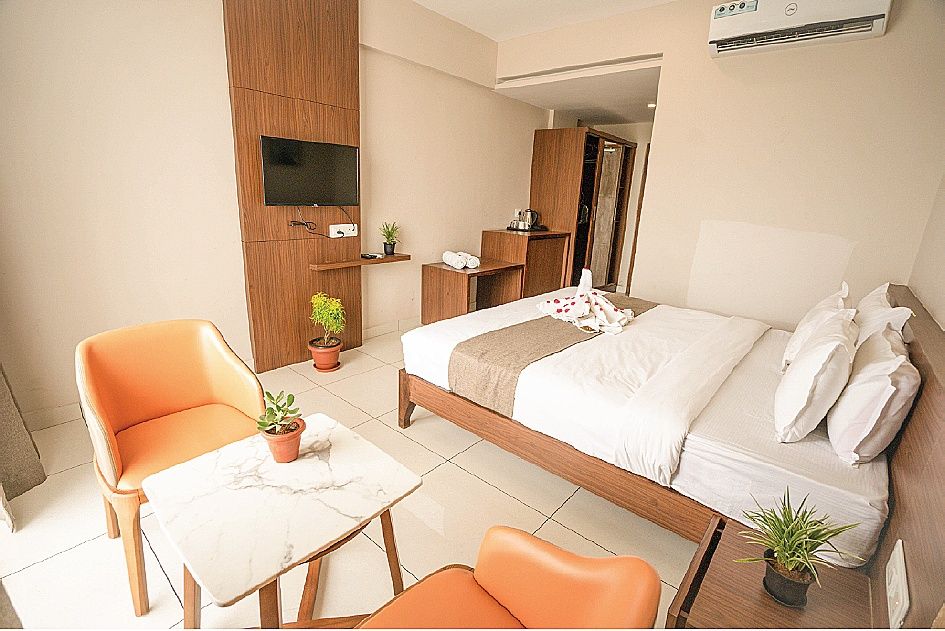 Samasth Palatial Deluxe Double 3