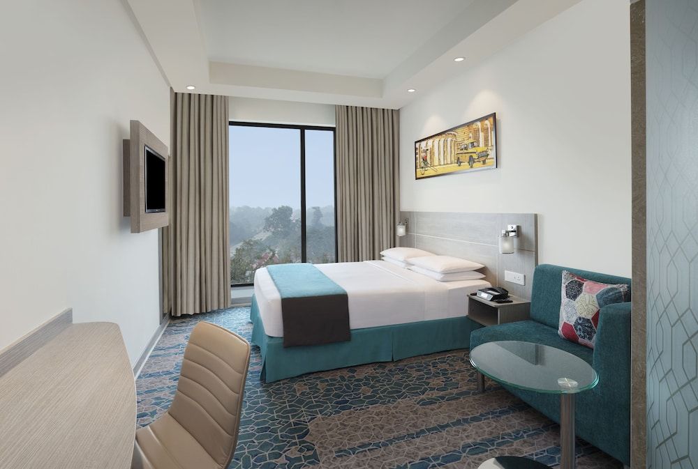 undefined Holiday Inn Express Kolkata Airport, an IHG Hotel 5