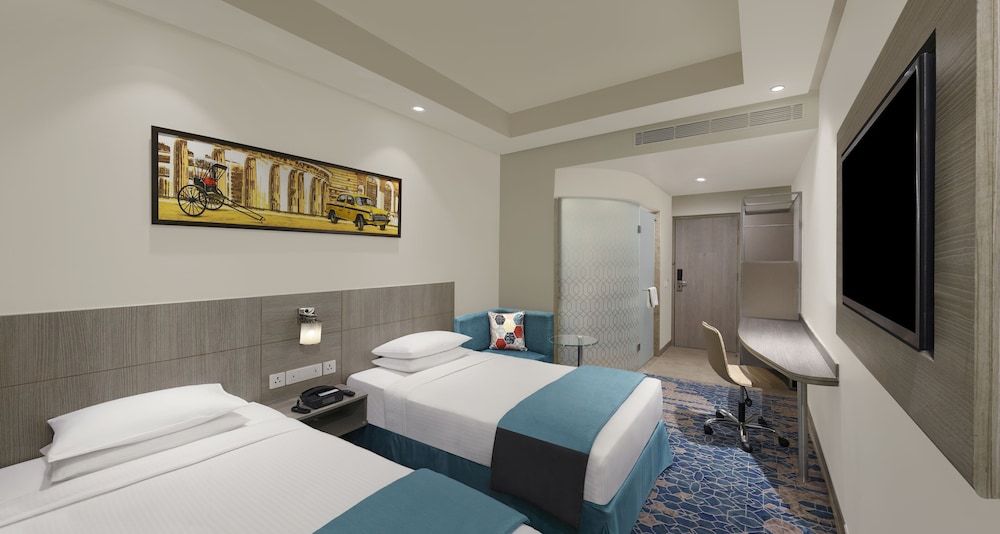 Holiday Inn Express Kolkata Airport, an IHG Hotel Standard Room, 2 Twin Beds 3