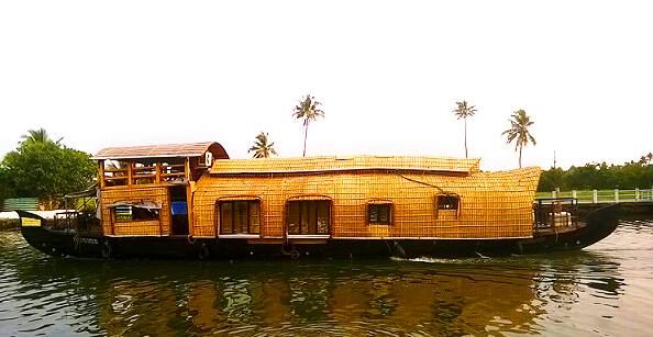 undefined Indraprastham Houseboats