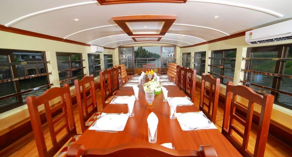 undefined Indraprastham Houseboats 3