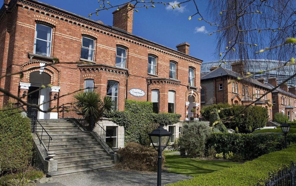 undefined Ariel House 5