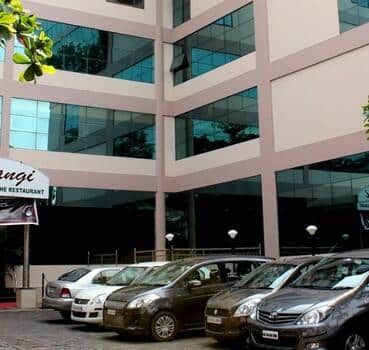 undefined East Avenue Hotel 7