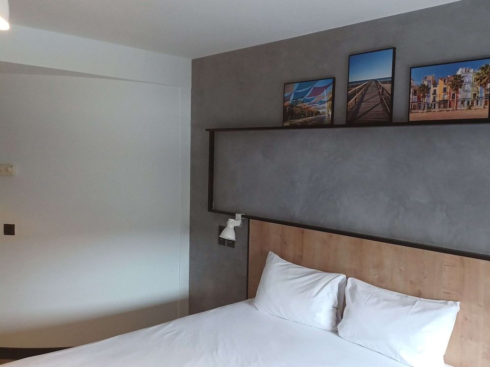 Ibis Hotel Alicante Superior Room, 1 Double Bed (1 or 2 people) 4