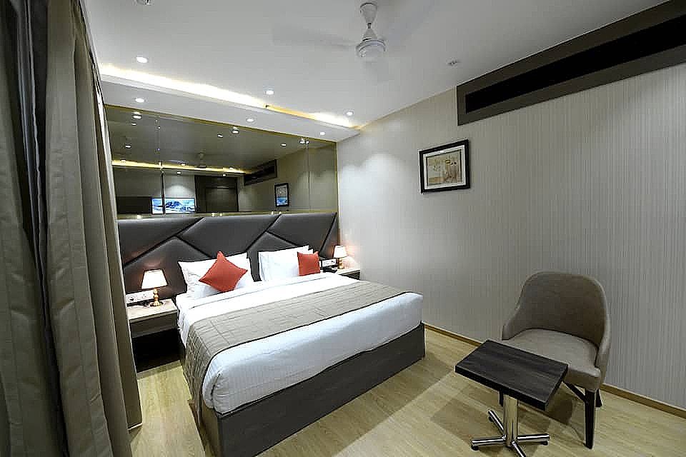 Tony Inn Deluxe Room