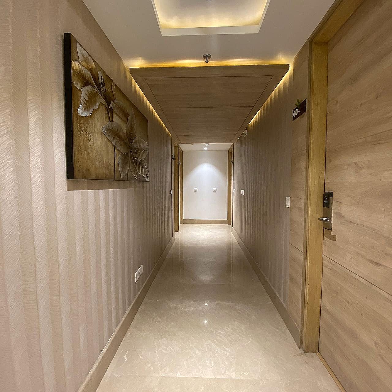 undefined Tony Inn 3