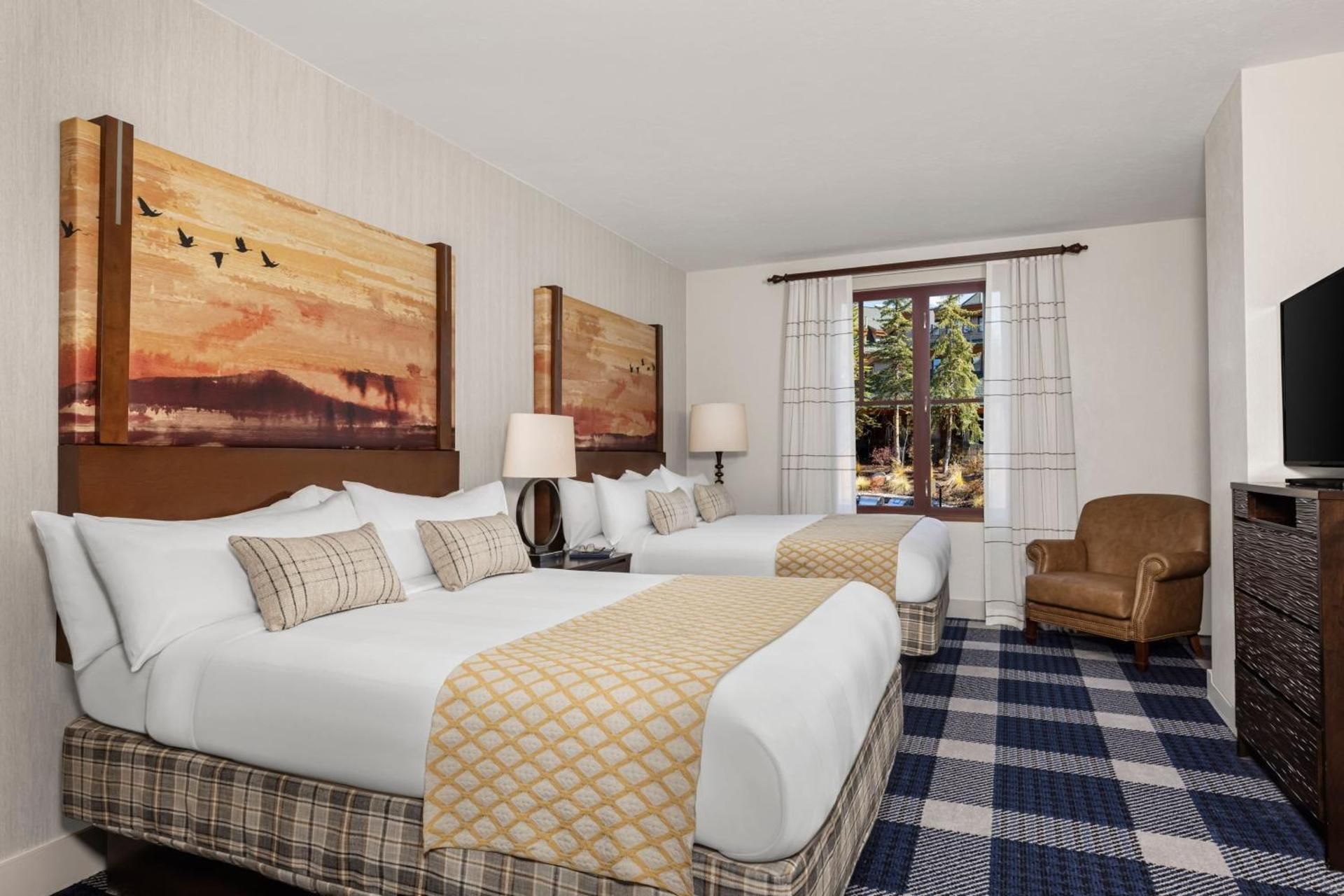 1 King or Queen in Master, 2 Bedroom Residence, Bedroom 1: 1 Queen, Bedroom 2: 2 Queen, Sofa bed