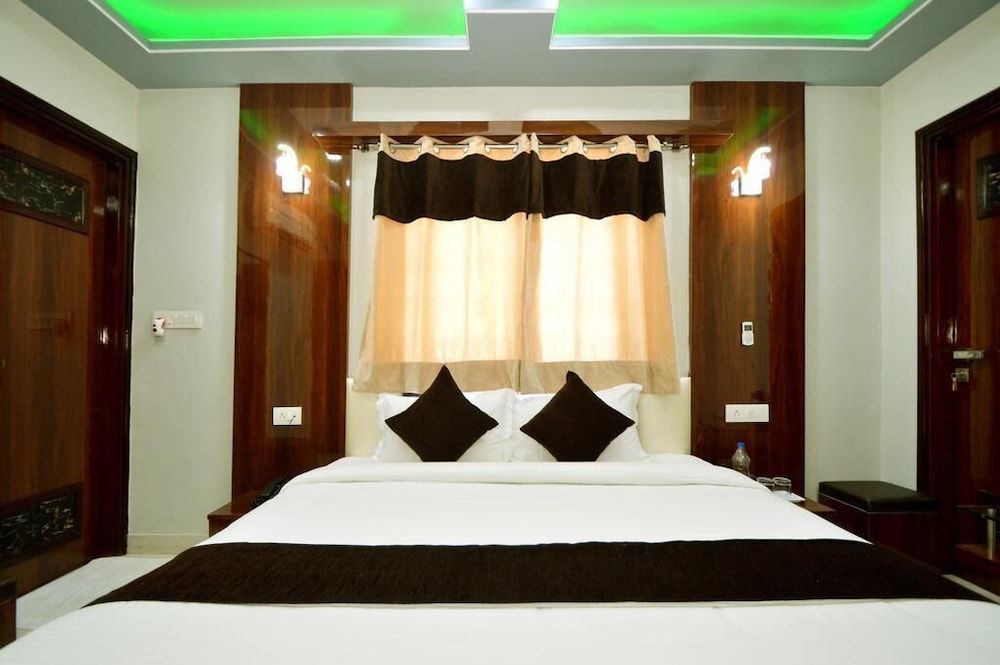 Hotel SAG Deluxe Room 6