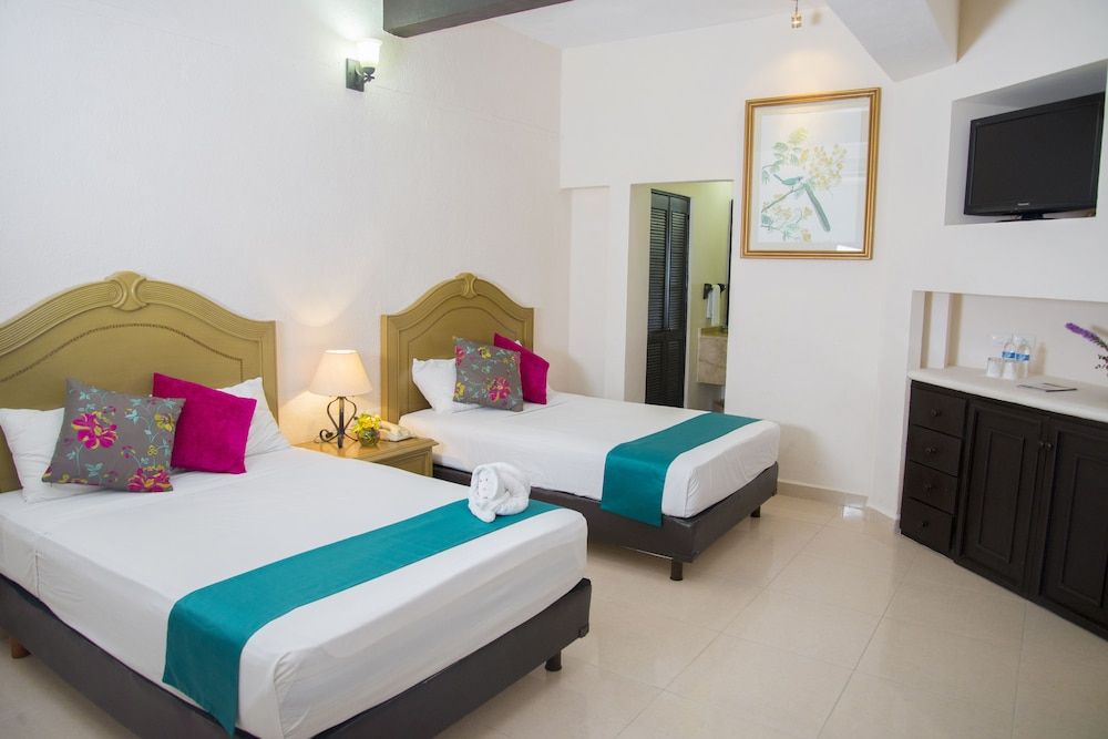 Standard Room, 2 Double Beds