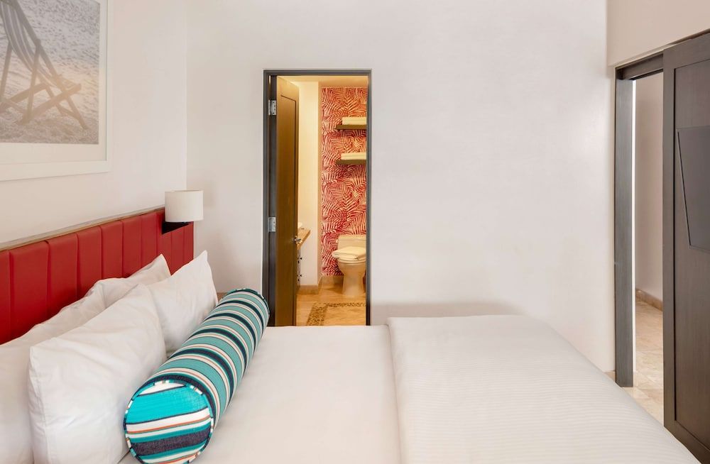 One Bedroom Deluxe