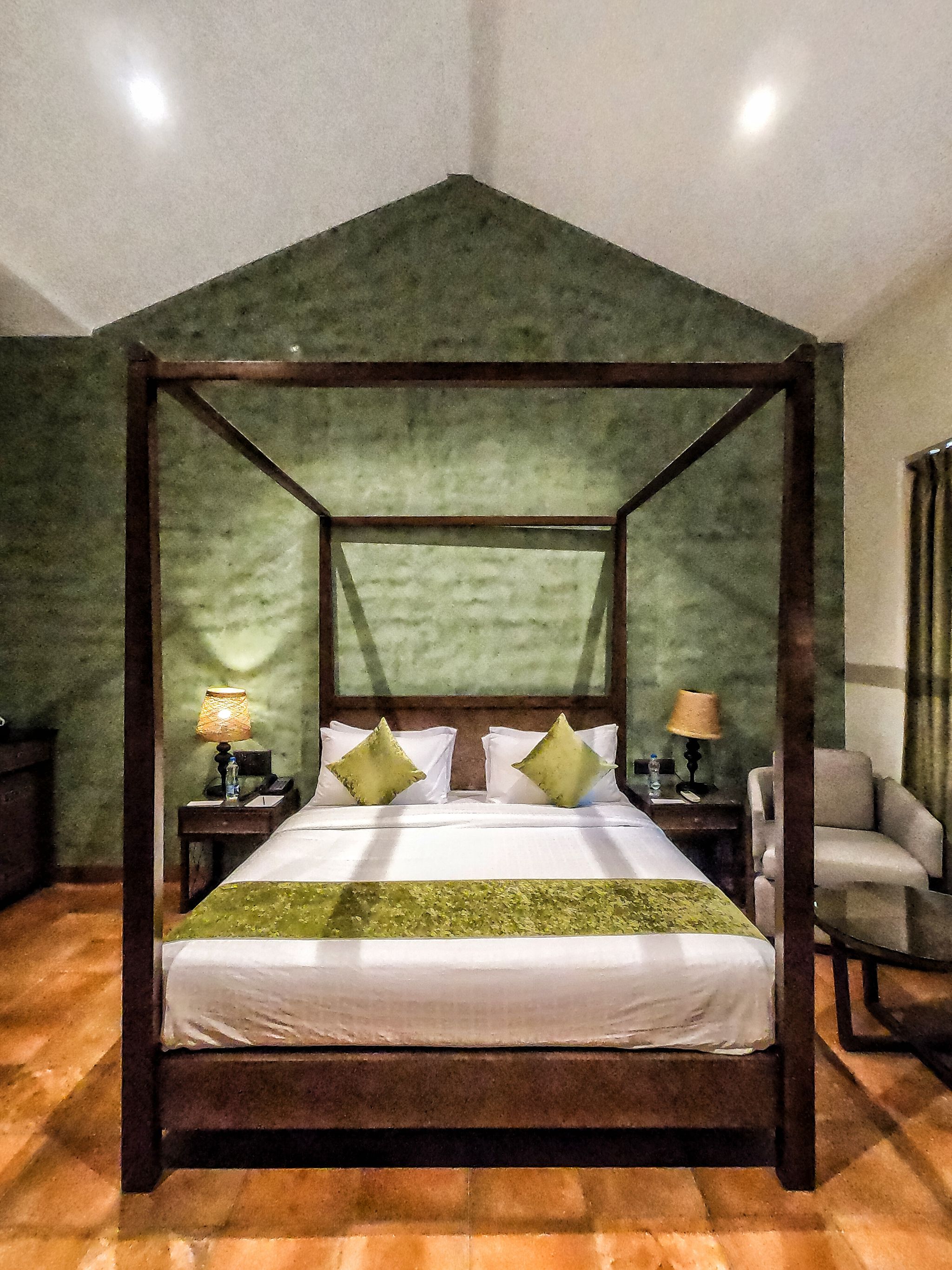 The Summer House, Pachmarhi - AM Hotel Kollection Deluxe Room 2