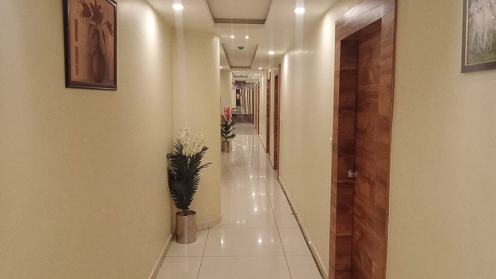 undefined Hotel Phoenix 4