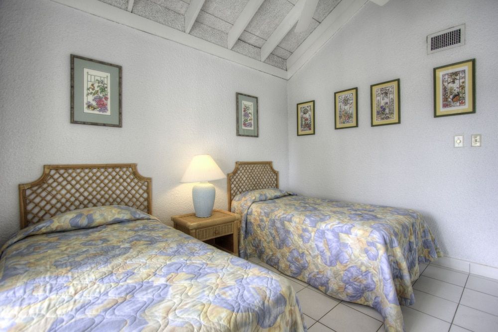 Standard Condo, 2 Bedrooms
