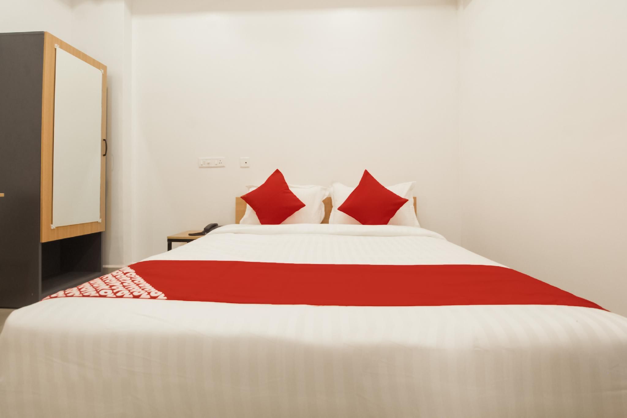 Hotel O Sakthi Grand Classic 3