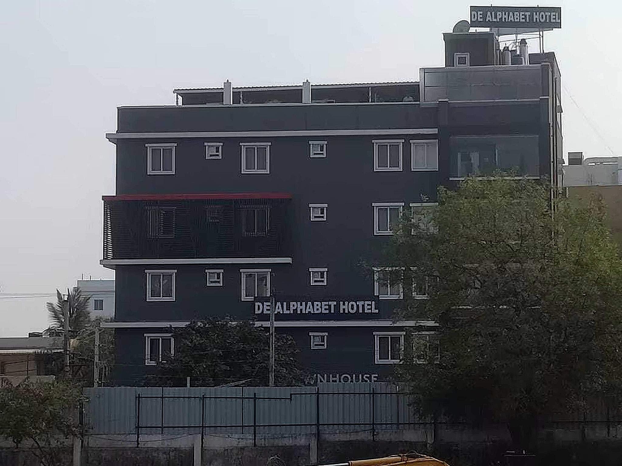 undefined Townhouse De Alphabet