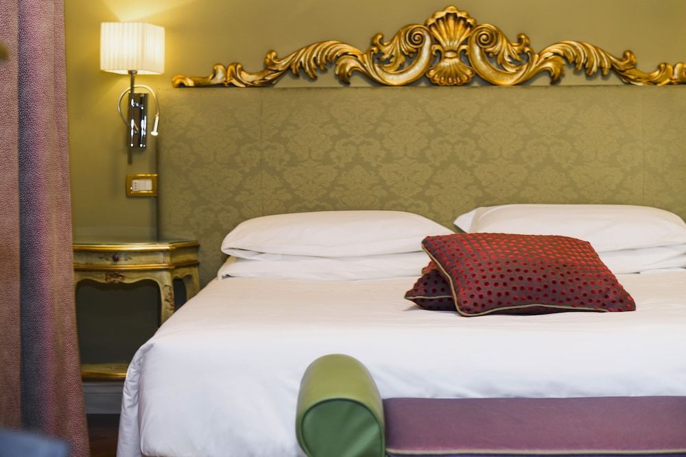 Hotel Campiello Classic Double or Twin Room 5