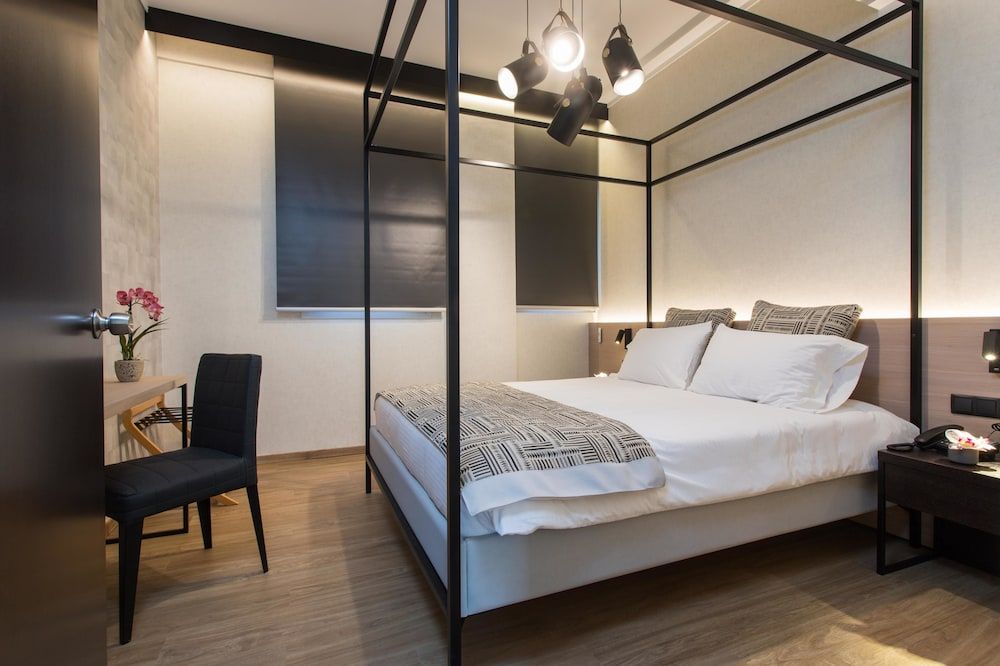 Egnatia Palace Hotel & Spa Deluxe Suite 6