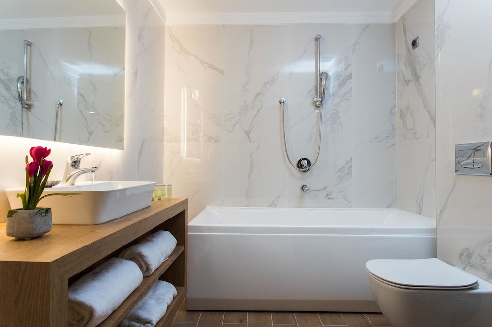 Egnatia Palace Hotel & Spa Deluxe Suite 9