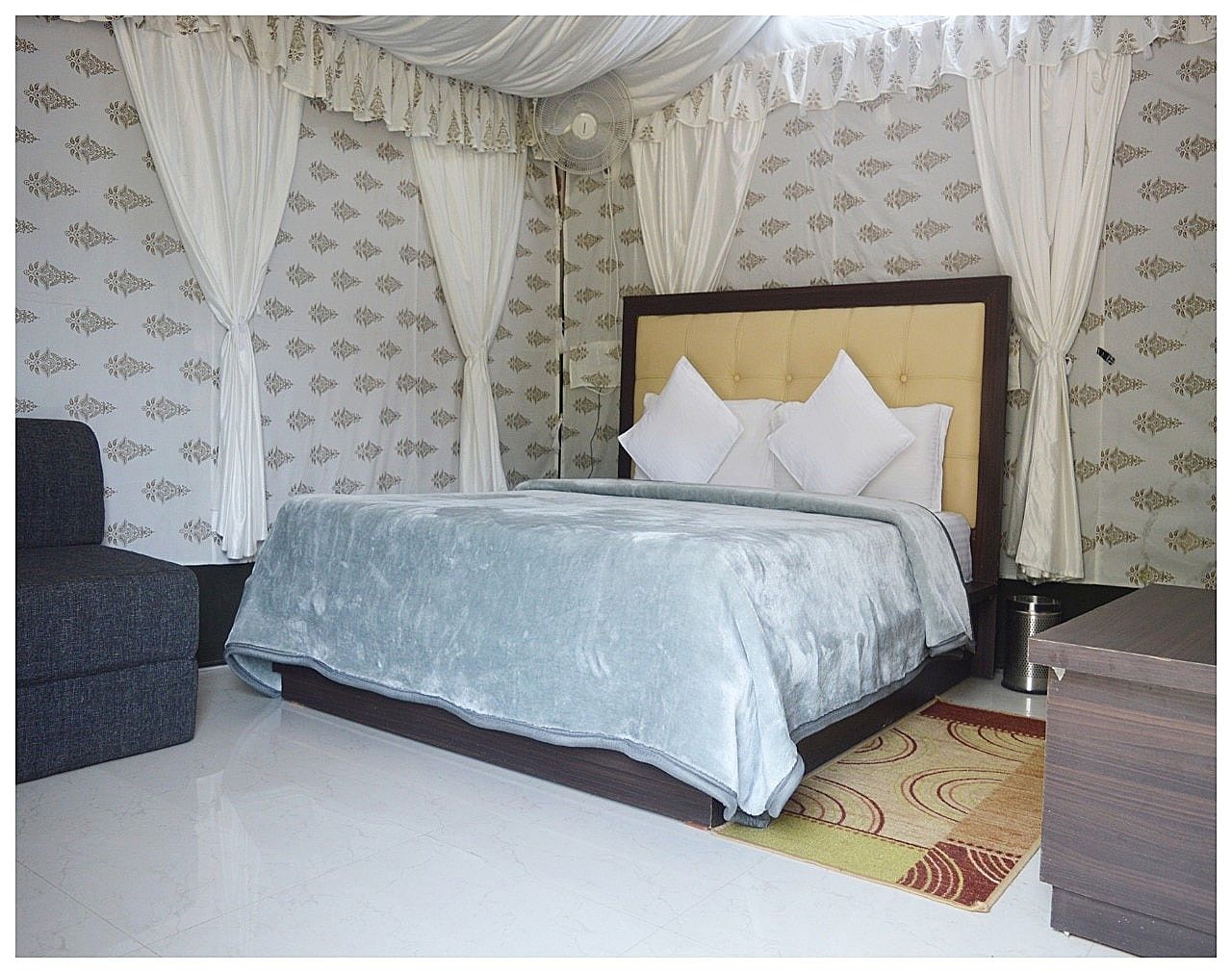 Gurugram Resort Luxury Cottage 3