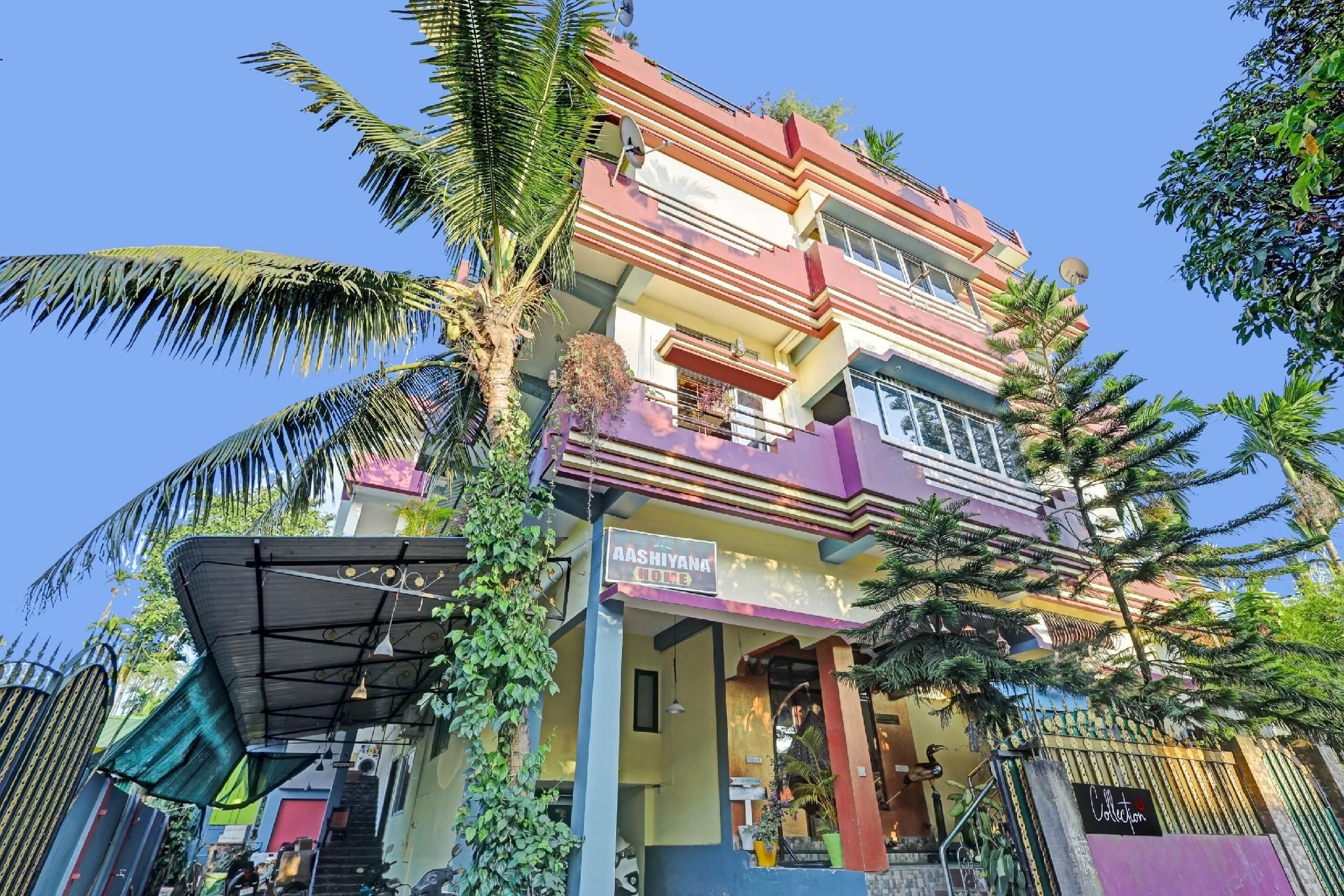 Capital O 49039 Aashiyana Home
