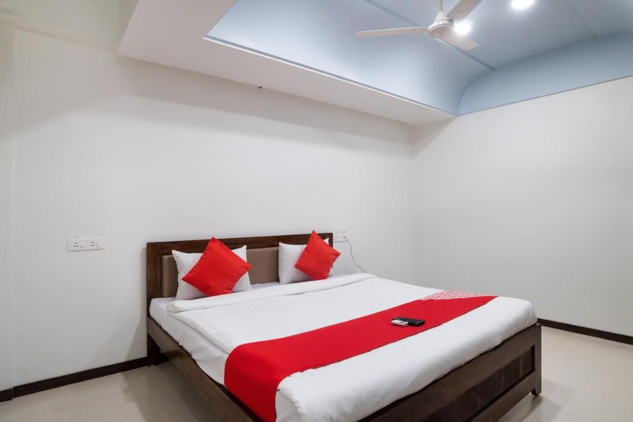 Hotel O Shivam Classic Room 2