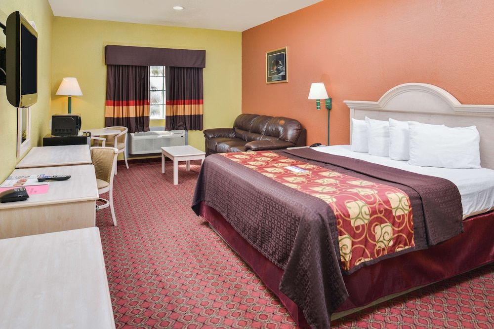 undefined Americas Best Value Inn Houston at FM 1960 & I-45 7