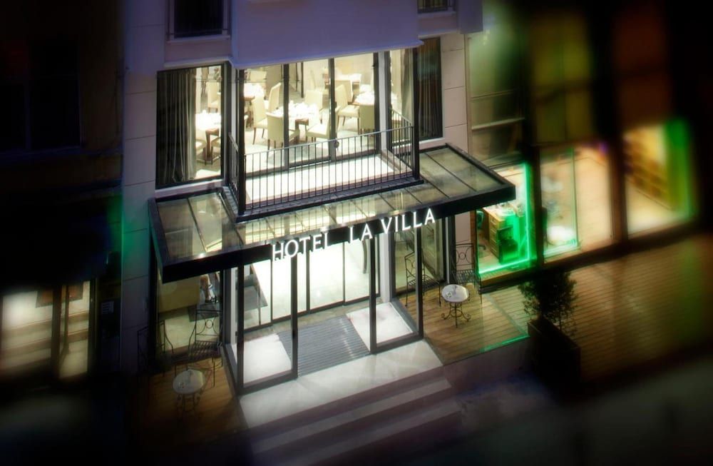 undefined Hotel La Villa 5
