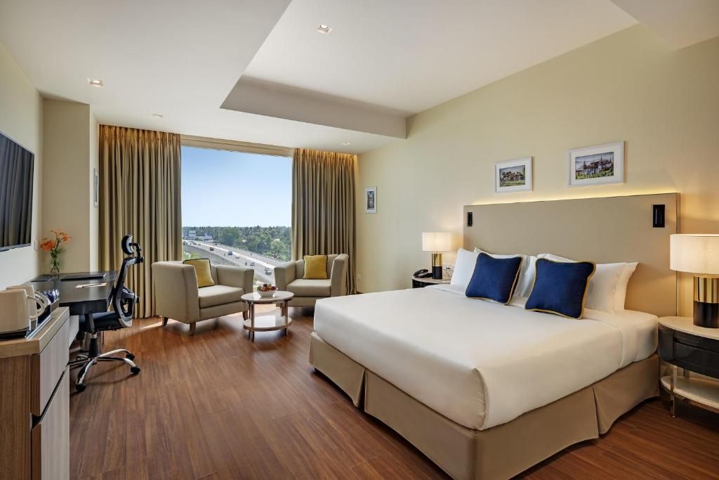 Elite Double or Twin Room - 10% discount on Food, Soft Beverages, Laundry, Spa & Saloon Services