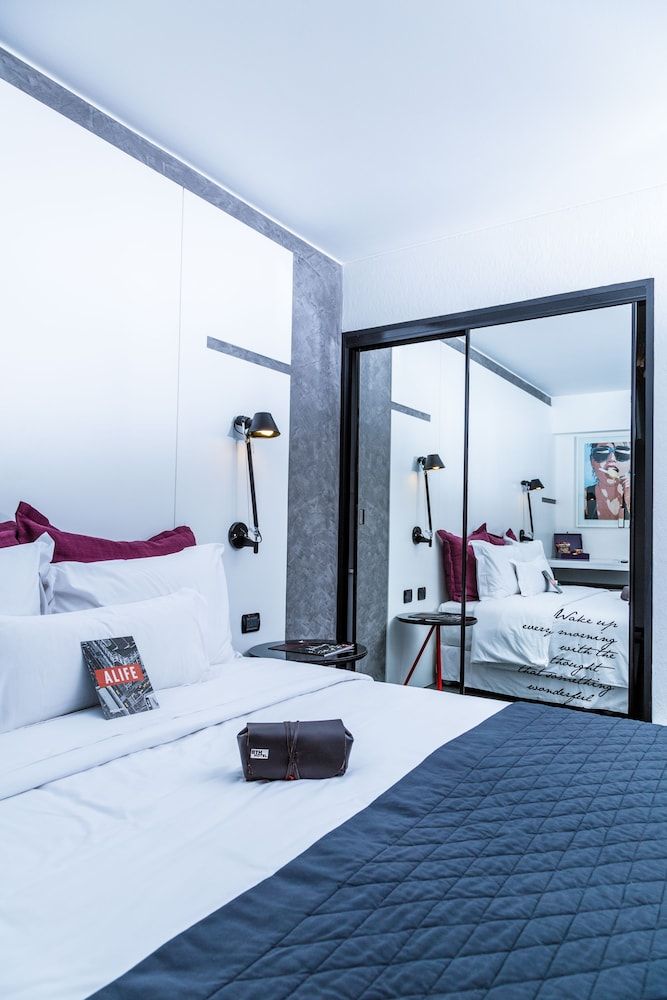 BTH Hotel - Boutique Concept Room (Urban)