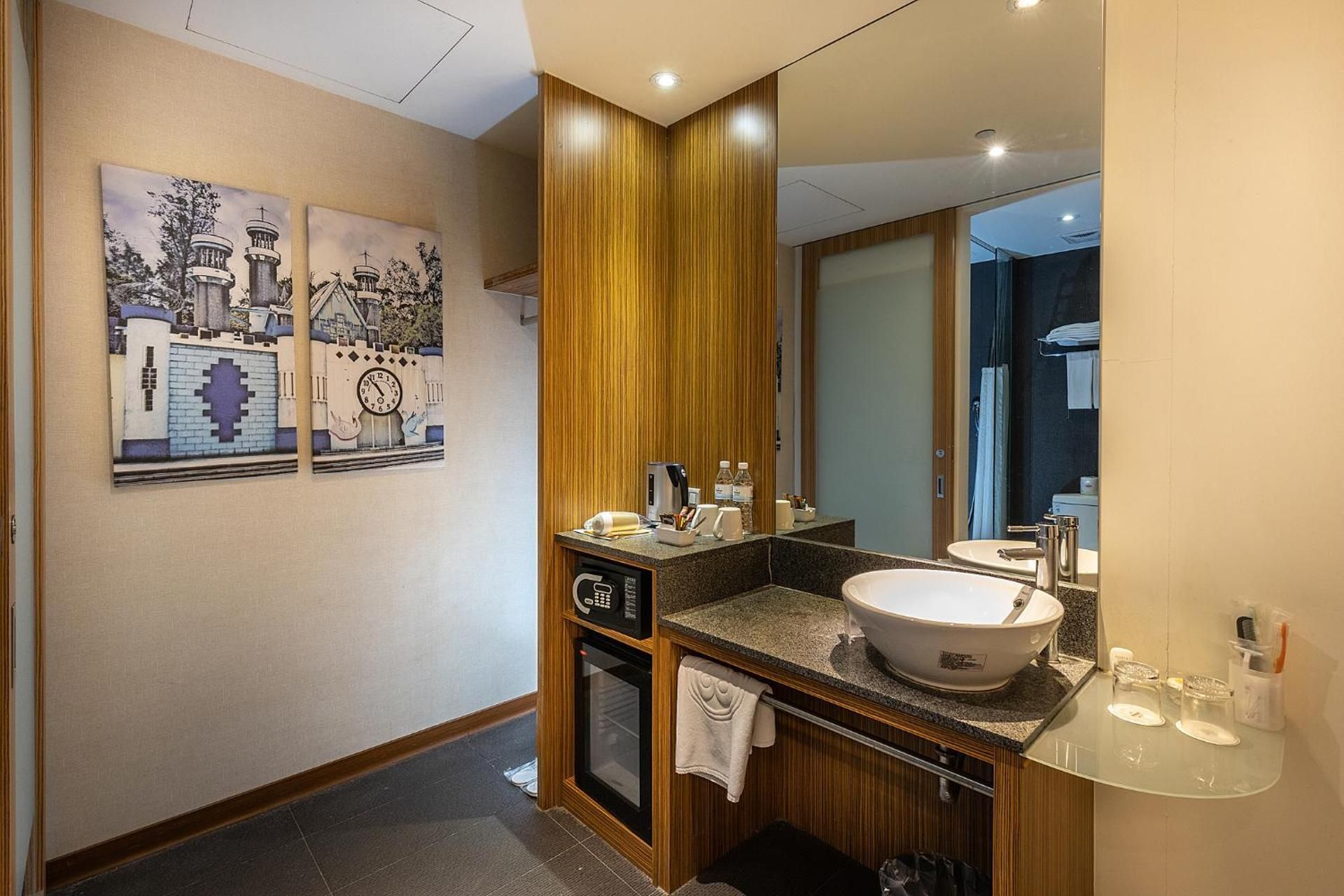 Classic Double (No Window)