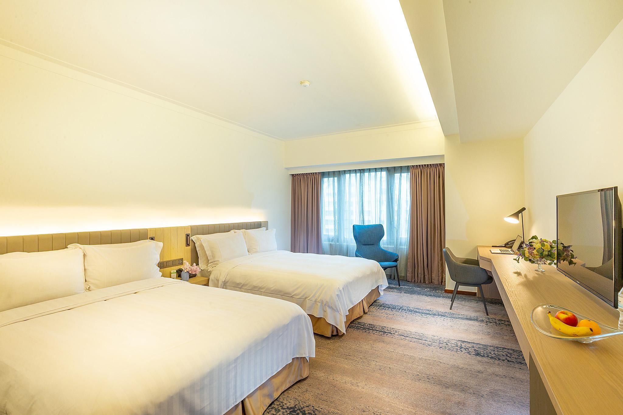 Howard Plaza Hotel Hsinchu Deluxe Quad Room