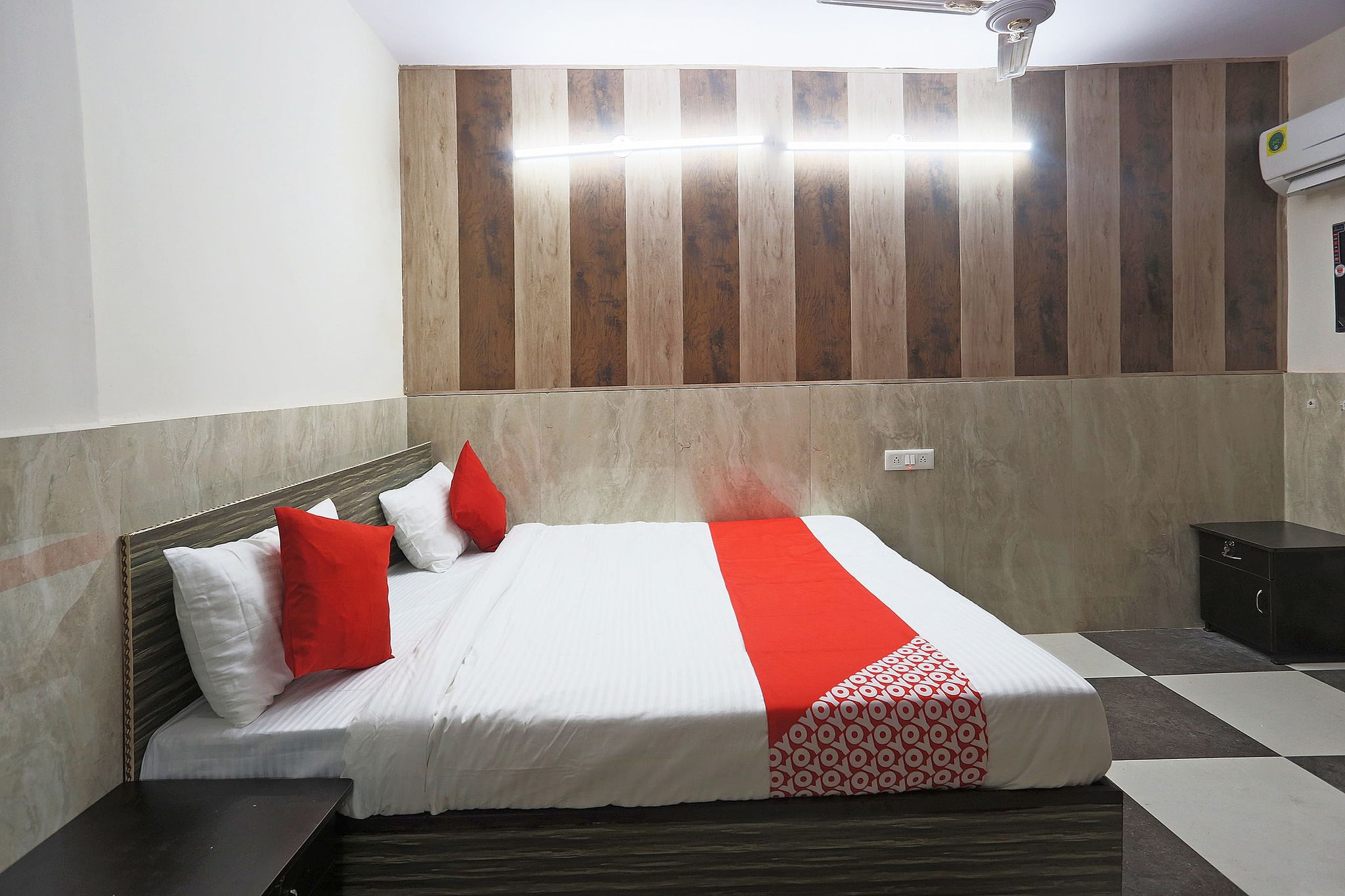 Hotel O Lemonade Classic 9