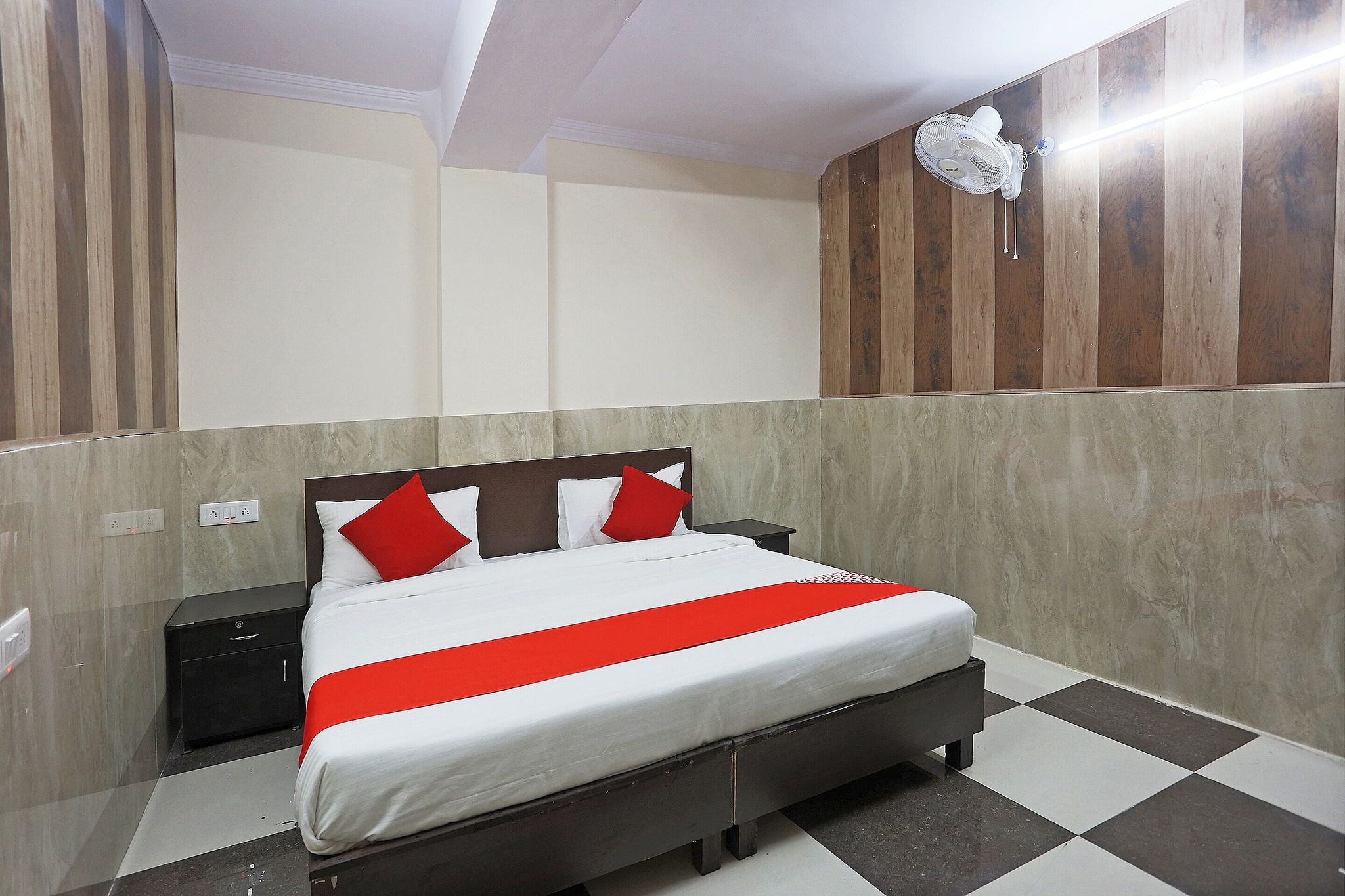 undefined Hotel O Lemonade 5