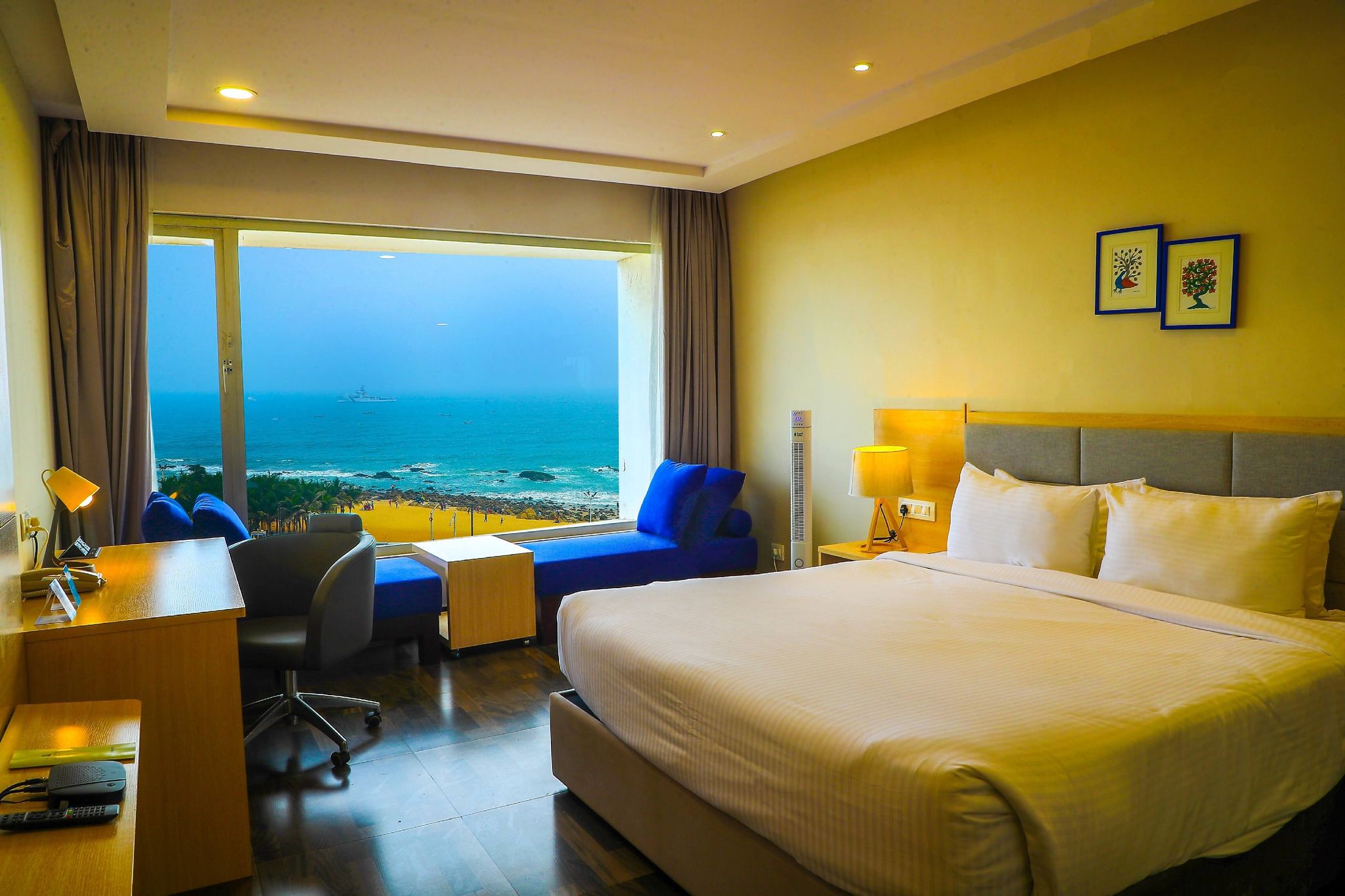 Executive Room