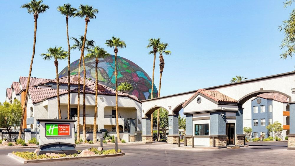 undefined Holiday Inn Club Vacations at Desert Club Resort by IHG 4