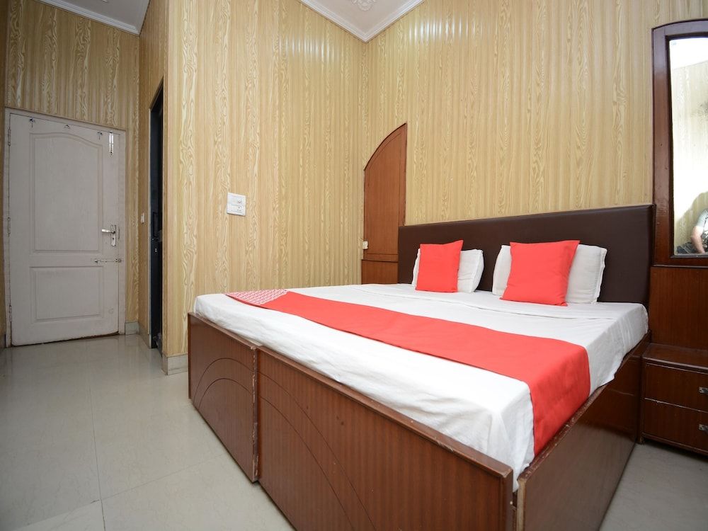 undefined OYO 36054 Nanda Lodge 9