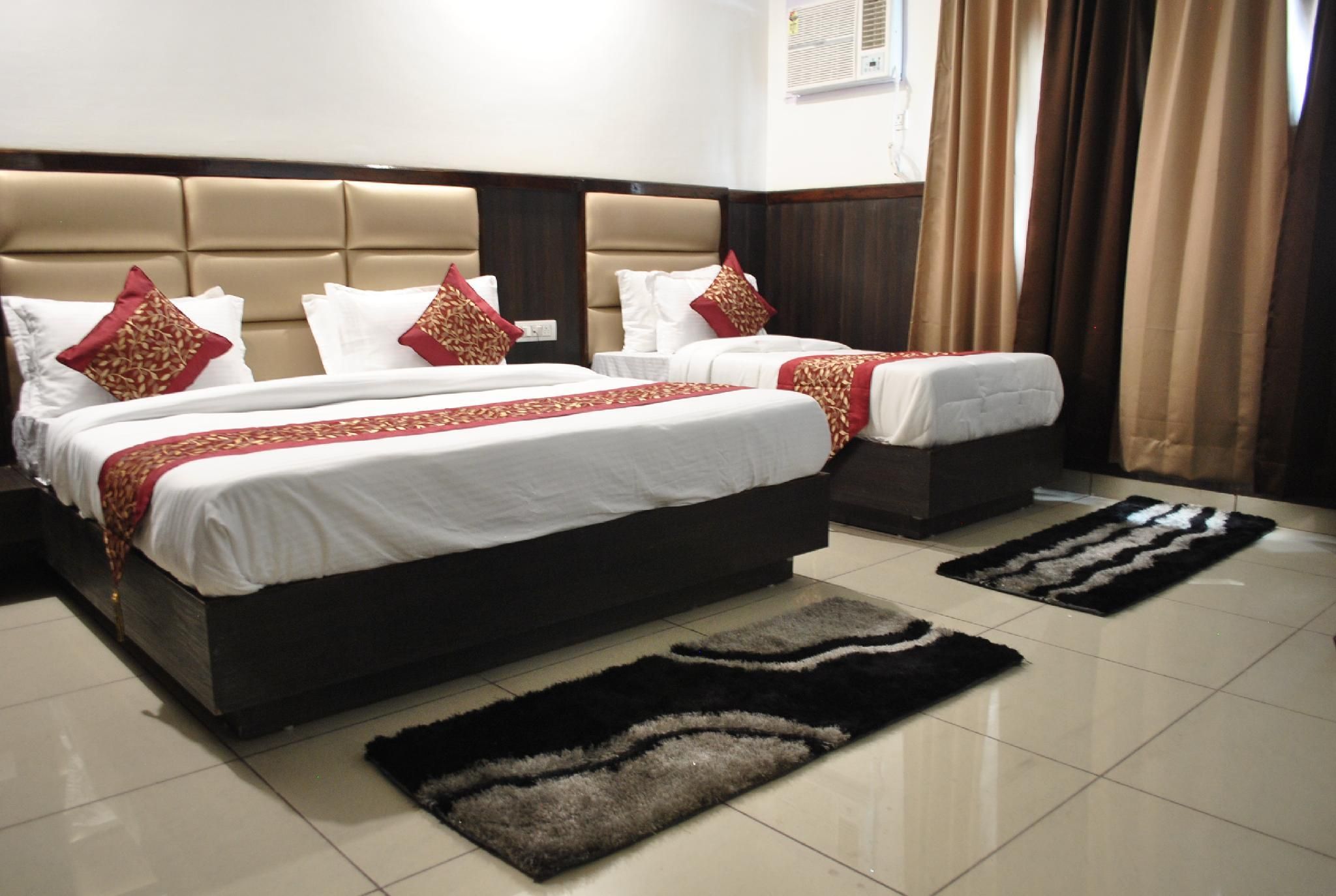Superior Triple Room