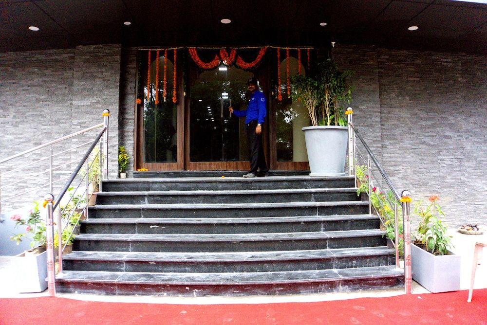 undefined The Raas Mahal Jaipur - City Centre Hotel Near Jal Mahal 10