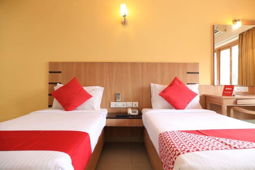 OYO 16260 Hotel Sunny International Double or Twin Room 7