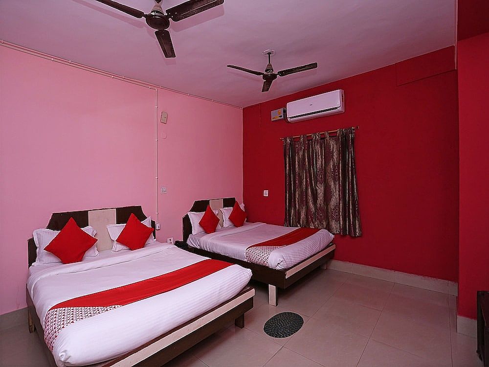 Deluxe Double or Twin Room, 1 King Bed