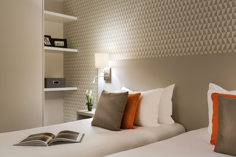 undefined Citadines Montmartre Paris 8